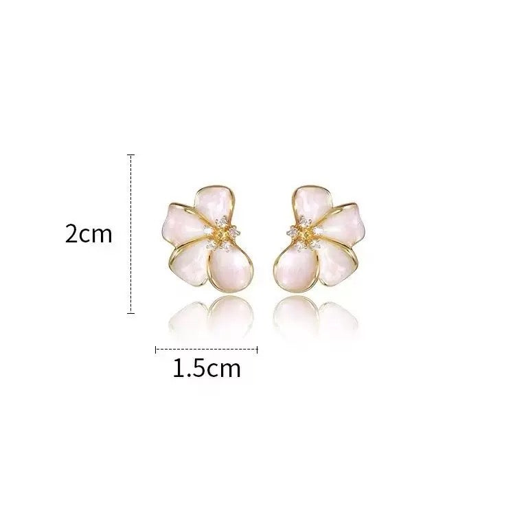 Elegant Pink Shell Flower Diamond Stud Earrings