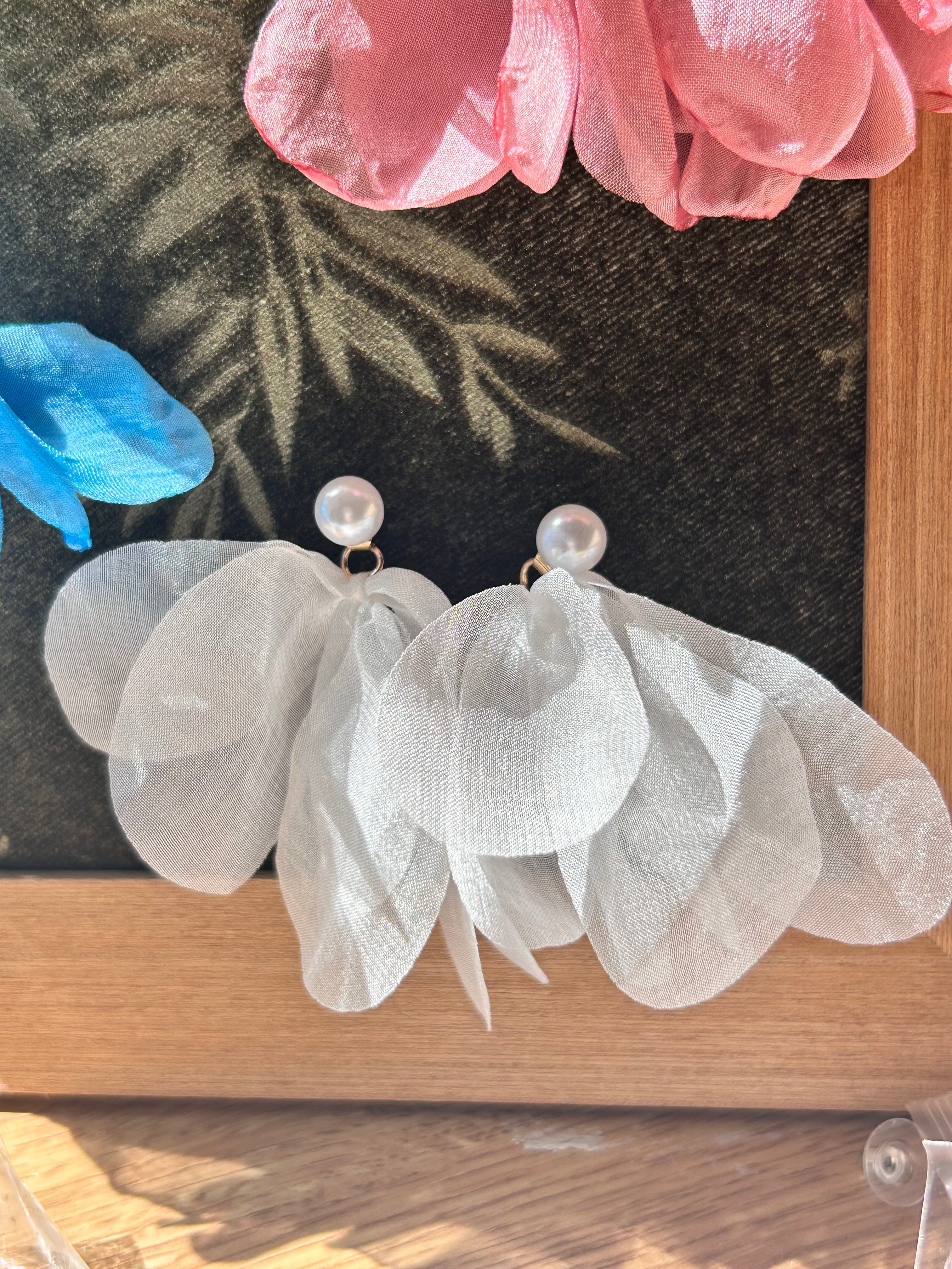 White Pearl Sheer Tulle Petal Drop Stud Earrings