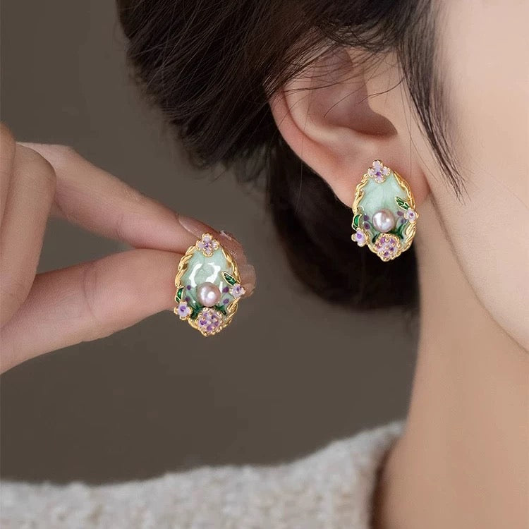 Monet's Garden Pearl Earrings