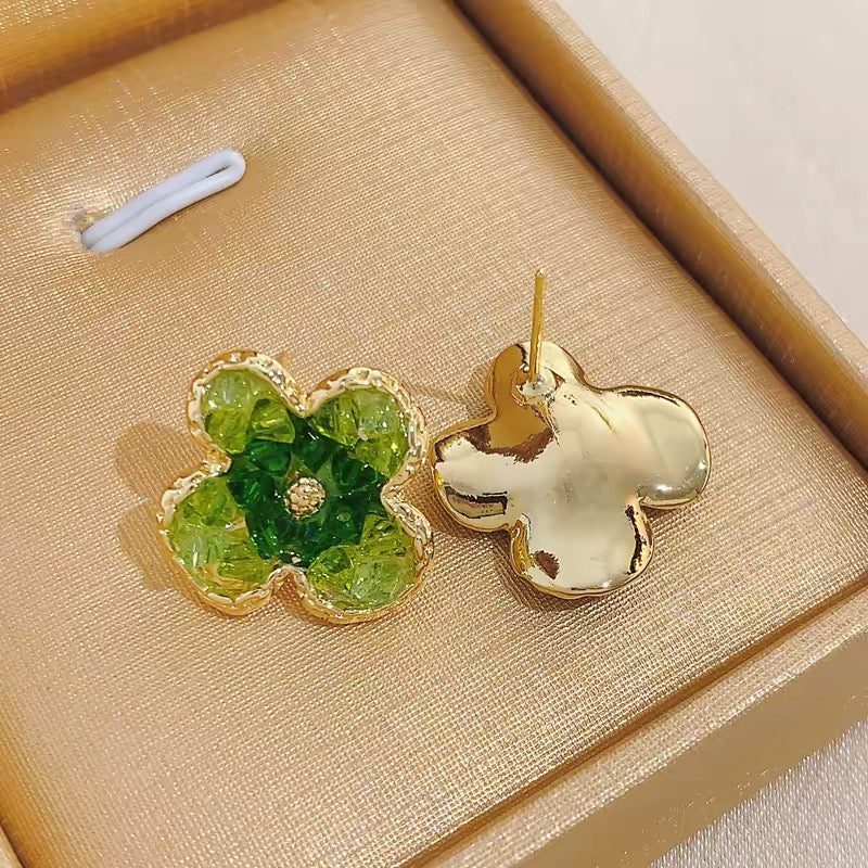 Fresh Green Four-Leaf Clover Luxury Crystal Stud Earrings