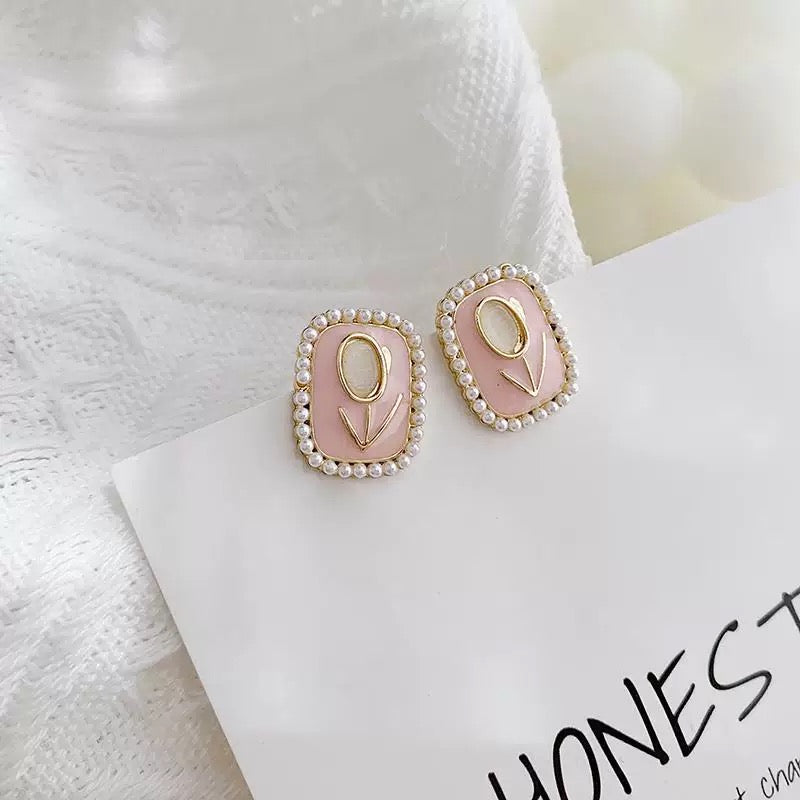 Sweet Pink Tulip Pearl Square Stud Earrings