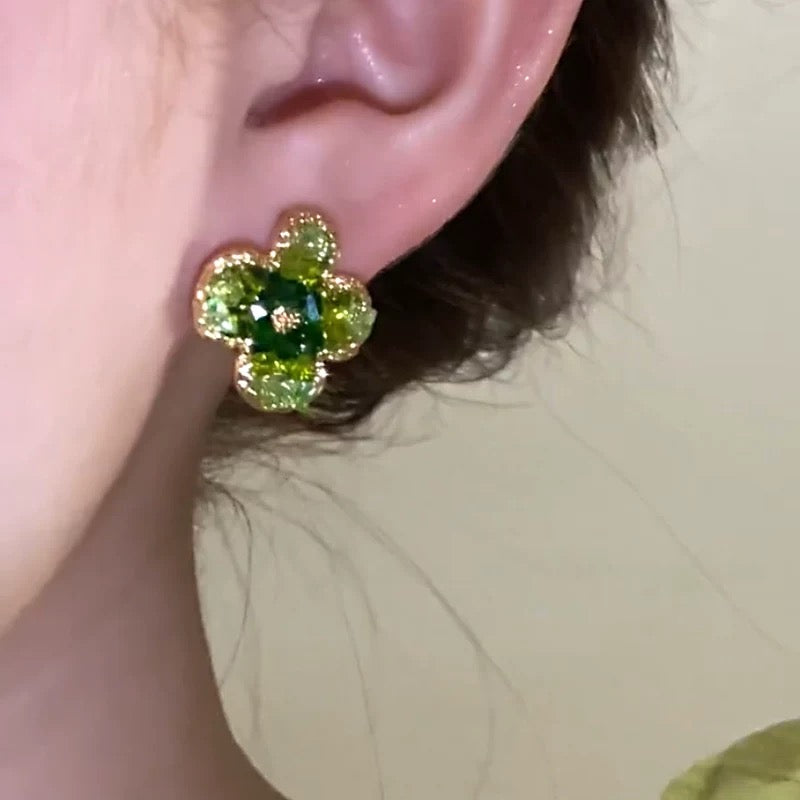 Fresh Green Four-Leaf Clover Luxury Crystal Stud Earrings