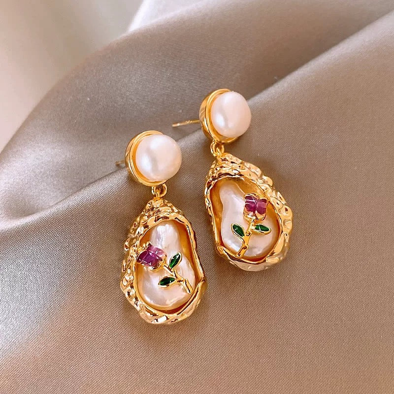Golden rose earrings